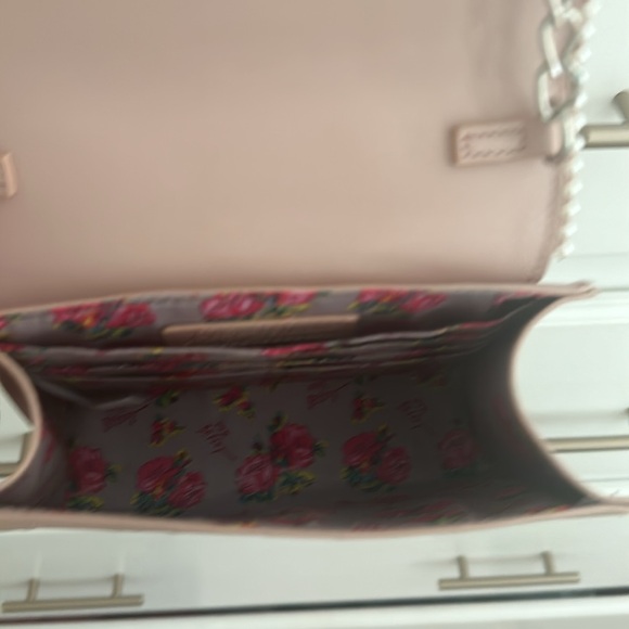 Betsy Johnson Crossbody purse - Picture 3 of 3